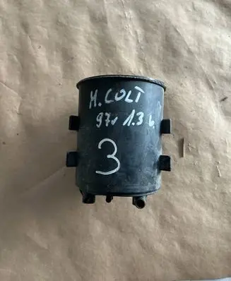Mitsubishi Colt Active carbon filter fuel vapour canister 