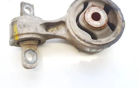 Honda Civic Engine mount bracket
