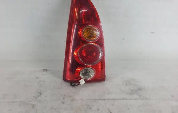 Mazda Premacy Rear/tail lights 22061961