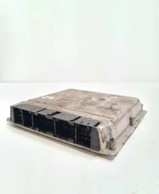 BMW 5 E39 Engine control unit/module 7785540 28RTE449 0281001830