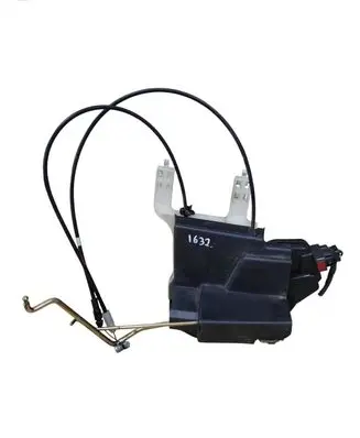 Hyundai Tucson JM Front door lock 