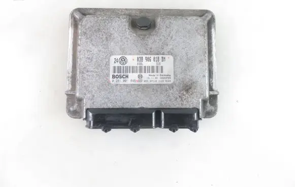 Volkswagen Golf IV Engine control unit/module 0281001846 038906018BM