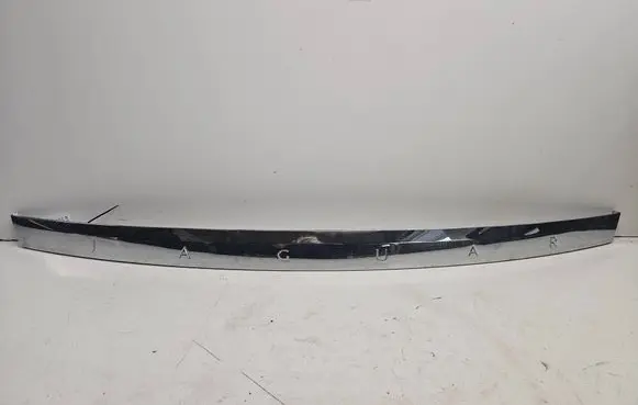 Jaguar XF X250 Tailgate trim 8X2313550
