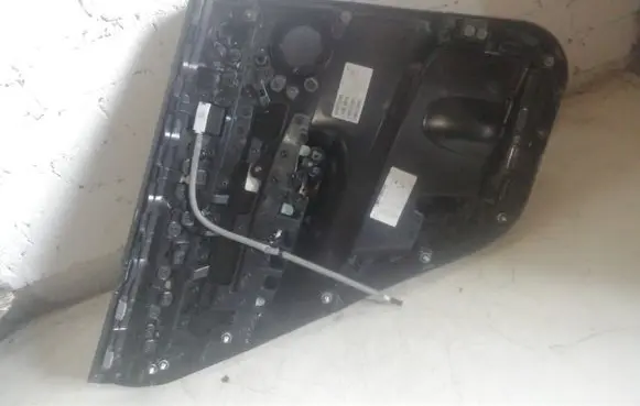 BMW X3 F25 Front door card panel trim 105005888 TVKH2K25