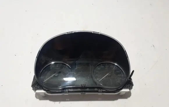 Mitsubishi Outlander Speedometer (instrument cluster) 8100C533
