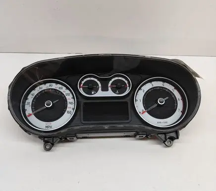 Fiat 500L Speedometer (instrument cluster) 51953198 A2C90124101