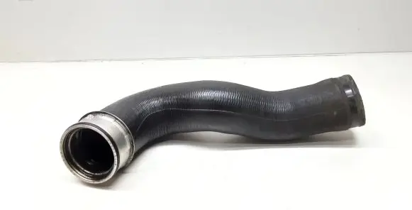 Mercedes-Benz R W251 Intercooler hose/pipe A2515280382