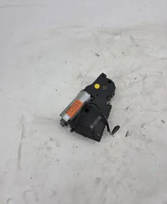 Audi A2 Sunroof motor/actuator 0390200010 8Z0959591 876186560