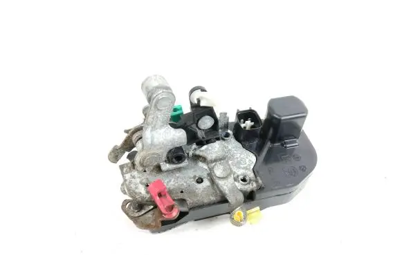 Jeep Cherokee III KJ Front door lock