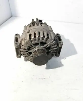 Mercedes-Benz Sprinter W906 Generator/alternator A0009068802 2618301C 419013686