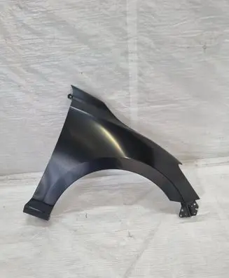 Mazda Demio Fender D09H-52-111