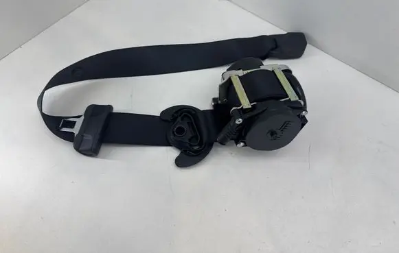 Fisker Ocean Front seatbelt FM2940600022A