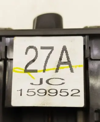 Subaru Legacy Wing mirror switch 159952