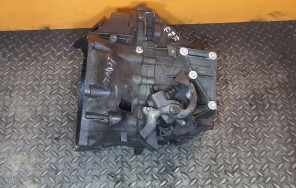Ford Mondeo MK IV Manual 6 speed gearbox BG9R7002ECA 17MB37