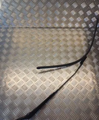 Peugeot 308cc Windshield/front glass wiper blade 9680477080