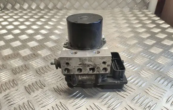Audi A1 ABS Pump 6R0907379AH 0265955011 6R0614517Q
