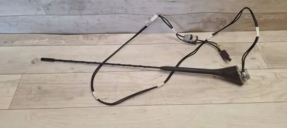 Toyota Yaris Radio antenna 