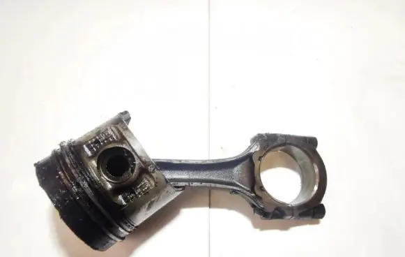 Nissan Almera Piston with connecting rod 57J1