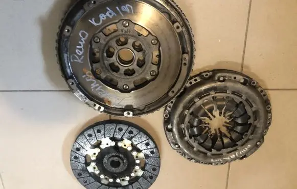 Renault Kadjar Clutch set kit 123100461R