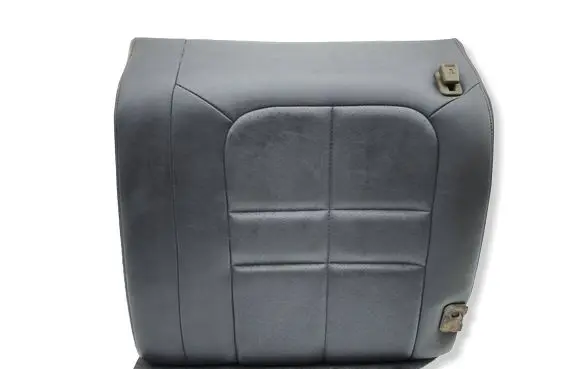 Mitsubishi 3000 GT Rear seat 