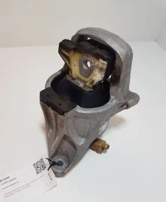 Audi A4 S4 B9 8W Engine mount bracket 8W0199371DB
