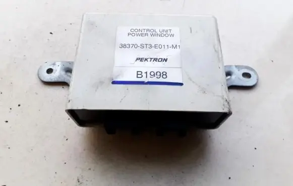 Rover 414 - 416 - 420 Window wiper relay 38370ST3E011M1 38370-ST3-E011-M1
