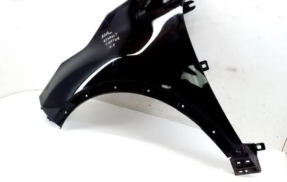 Renault Captur Fender 631018998R