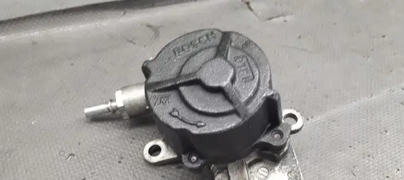Citroen Berlingo Vacuum pump D143