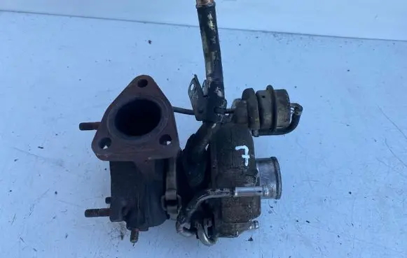 Toyota Avensis T220 Turbo 1720127010