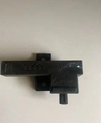 Audi A6 S6 C7 4G Keyless (KESSY) go control unit/module 8K0907247 33542221