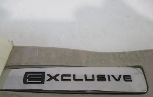 Citroen C4 II Picasso Manufacturer badge logo/emblem 98038025DX