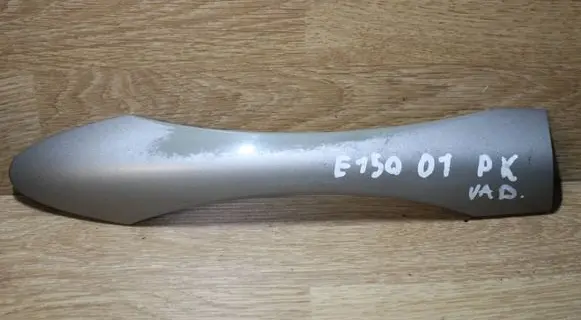 Toyota Auris 150 Front door interior handle trim 74646-02020