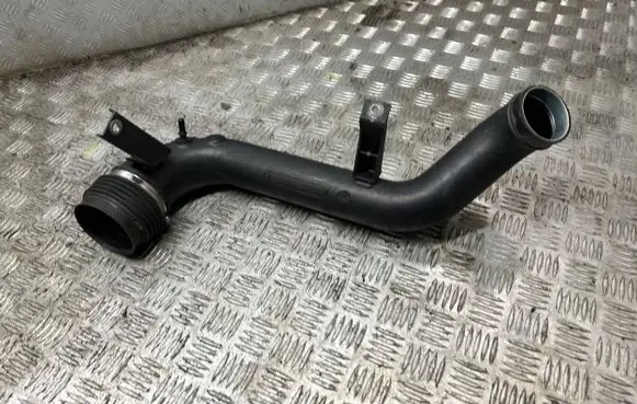 Volvo V50 Intercooler hose/pipe 31261244