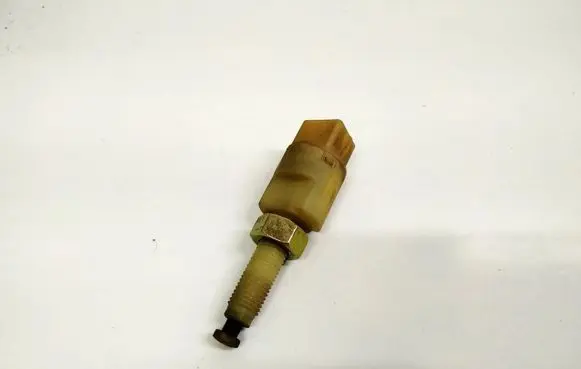 Audi A4 S4 B5 8D Brake pedal sensor switch 4A0945515A