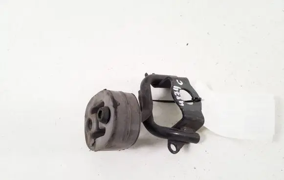 Audi A6 S6 C8 4K Muffler mount bracket/holder 8D0253147G