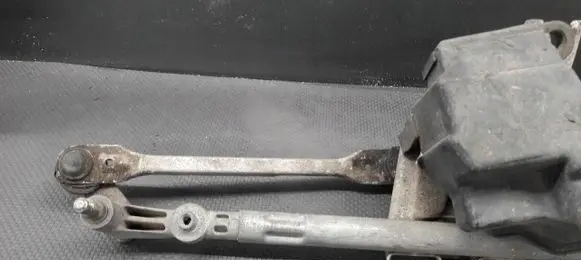 Lancia Y 840 Front wiper linkage 