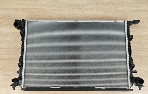 Audi A7 S7 4G Coolant radiator 8K0121251H