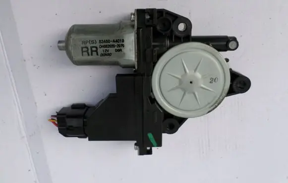 KIA Carens III Rear door window regulator motor 83460A4010