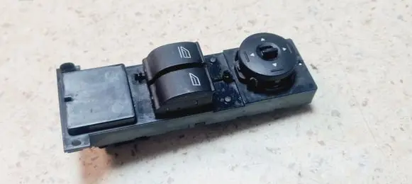 Ford Focus Electric window control switch 3M5T14529CE