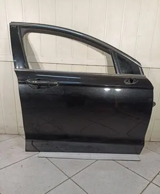Ford Fusion II Front door