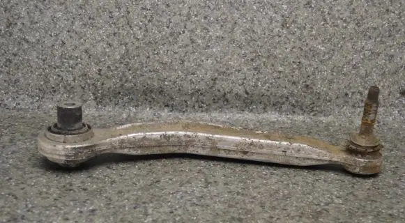 BMW 5 E39 Front control arm