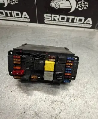 Mercedes-Benz C W203 Fuse box set 2035451601 5DK00848550