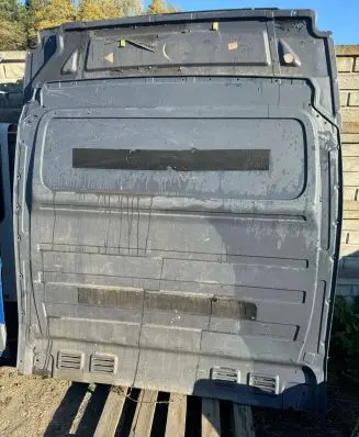 Mercedes-Benz Sprinter W906 Partition between cabin 
