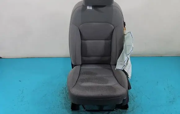 Hyundai Elantra VI Front driver seat IMPRK1518754