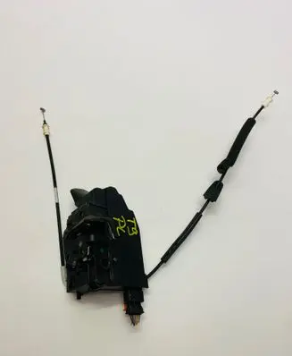 Peugeot 308 Front door lock 9810309580