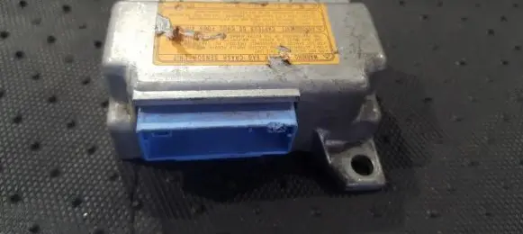 Mazda Demio Airbag control unit/module DC2057X3X