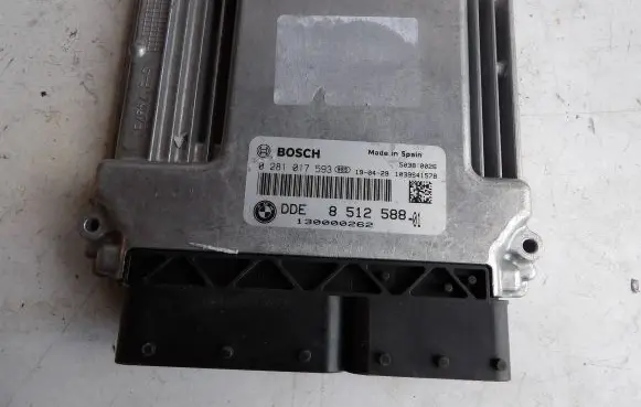 BMW 1 E81 E87 Engine ECU kit and lock set 0281017593 8512588 130000262