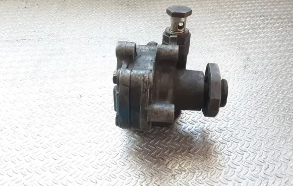 Ford Galaxy Power steering pump 7M0145157AA