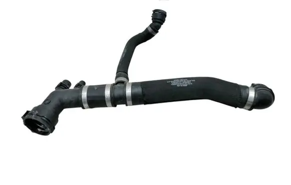 Engine coolant pipe/hose