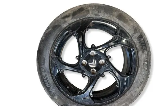 Citroen C4 X R18 alloy rim 9832063280